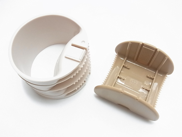 土台と円形の本体を分離させた写真